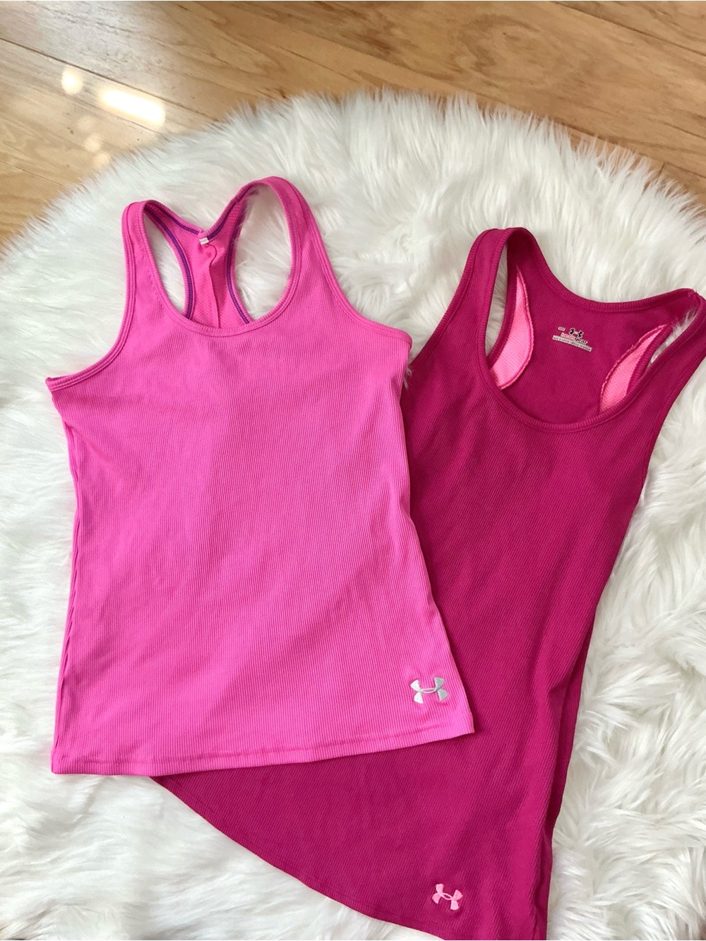 Under Armour Hot Pink & Magenta Ribbed Racerback Training Tanks Size Small